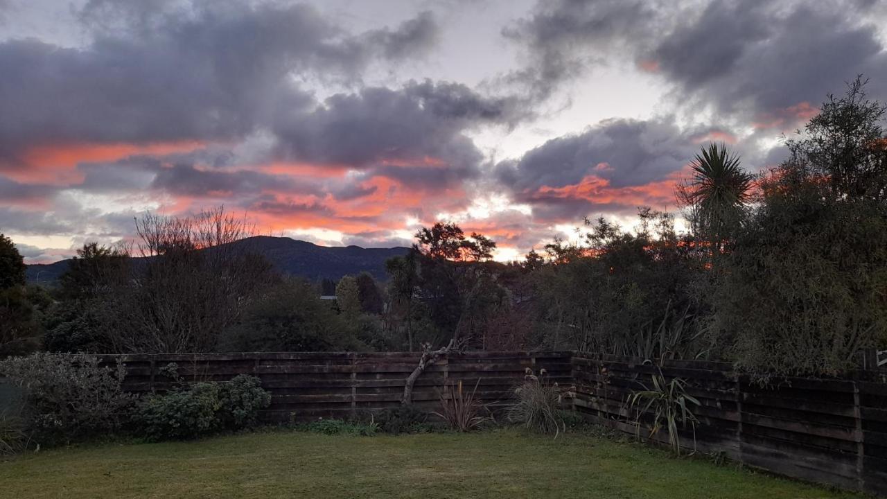 Pihanga Vista Cottage Turangi Extérieur photo